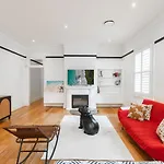 Kozyguru | Rose Bay | Charming House Near Beach
