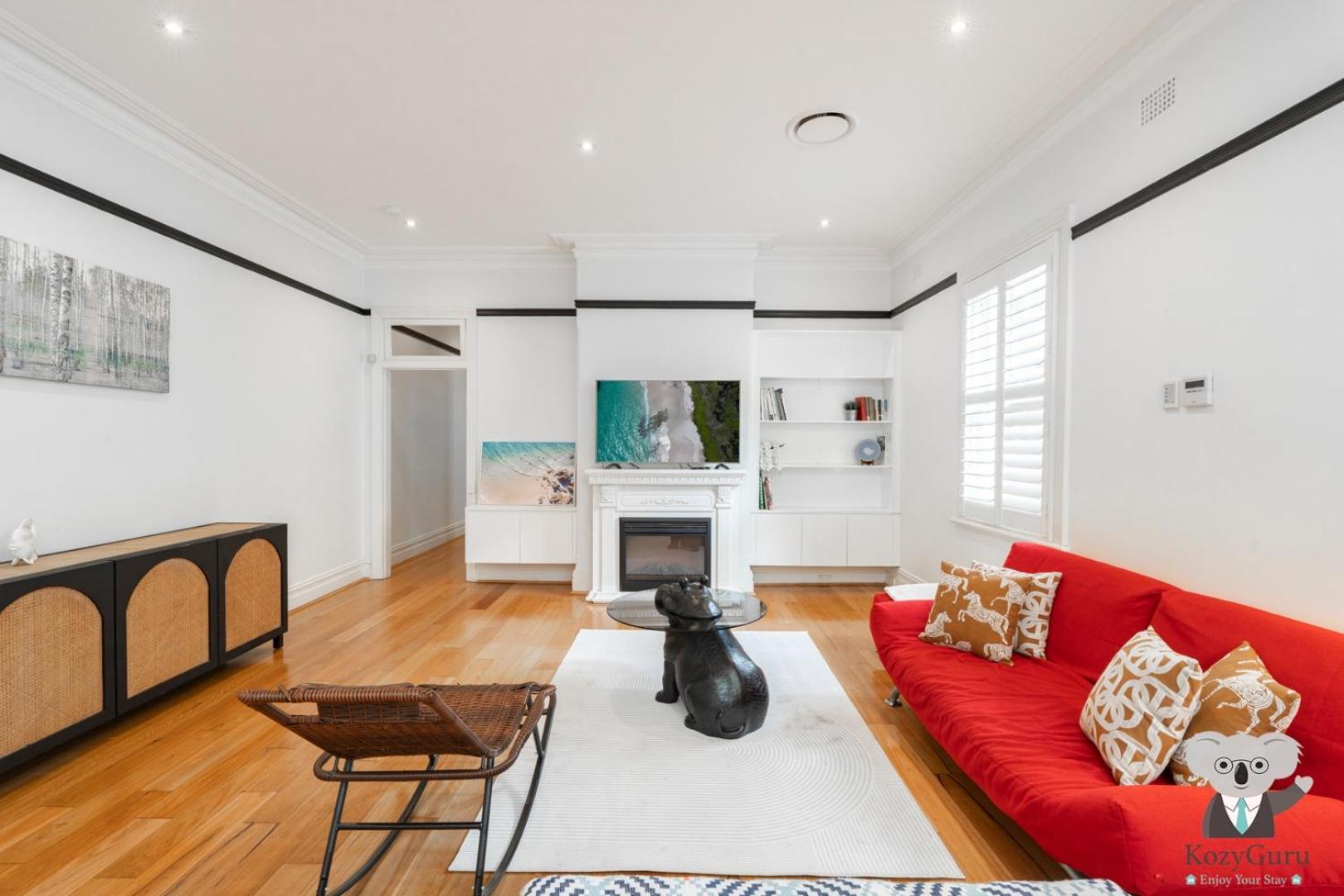 Kozyguru | Rose Bay | Charming House Near Holiday home Sydney